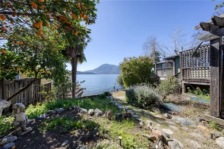 10195 E Highway 20, Clearlake Oaks, California 95423