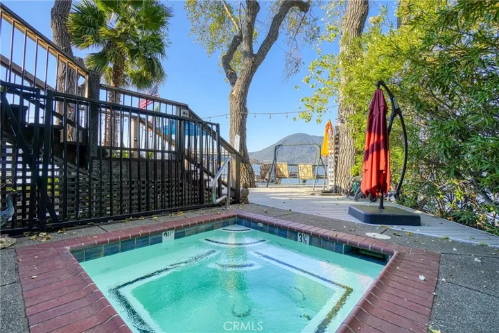 10195 E Highway 20, Clearlake Oaks, California 95423