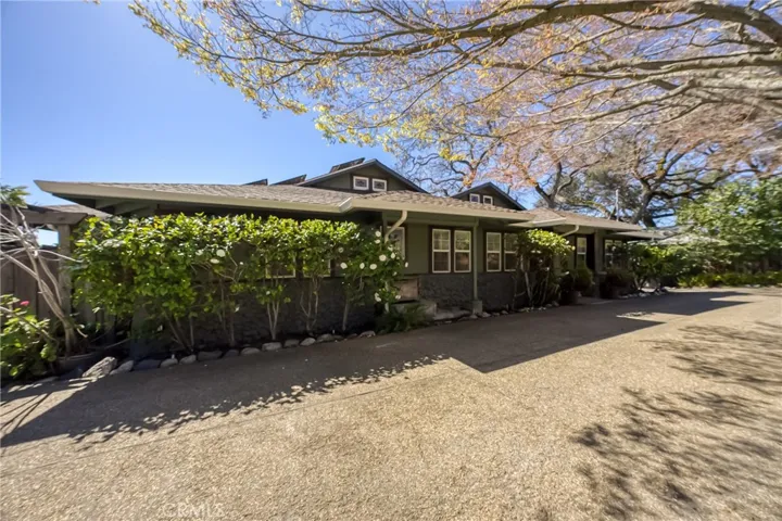 10195 E Highway 20, Clearlake Oaks, California 95423