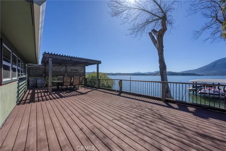 10195 E Highway 20, Clearlake Oaks, California 95423