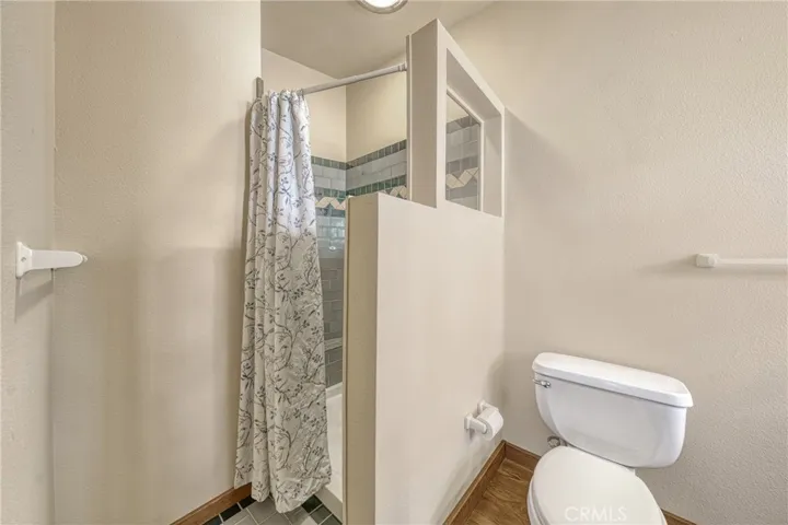 10195 E Highway 20, Clearlake Oaks, California 95423