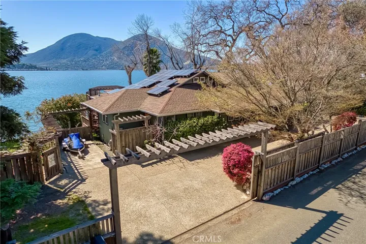 10195 E Highway 20, Clearlake Oaks, California 95423
