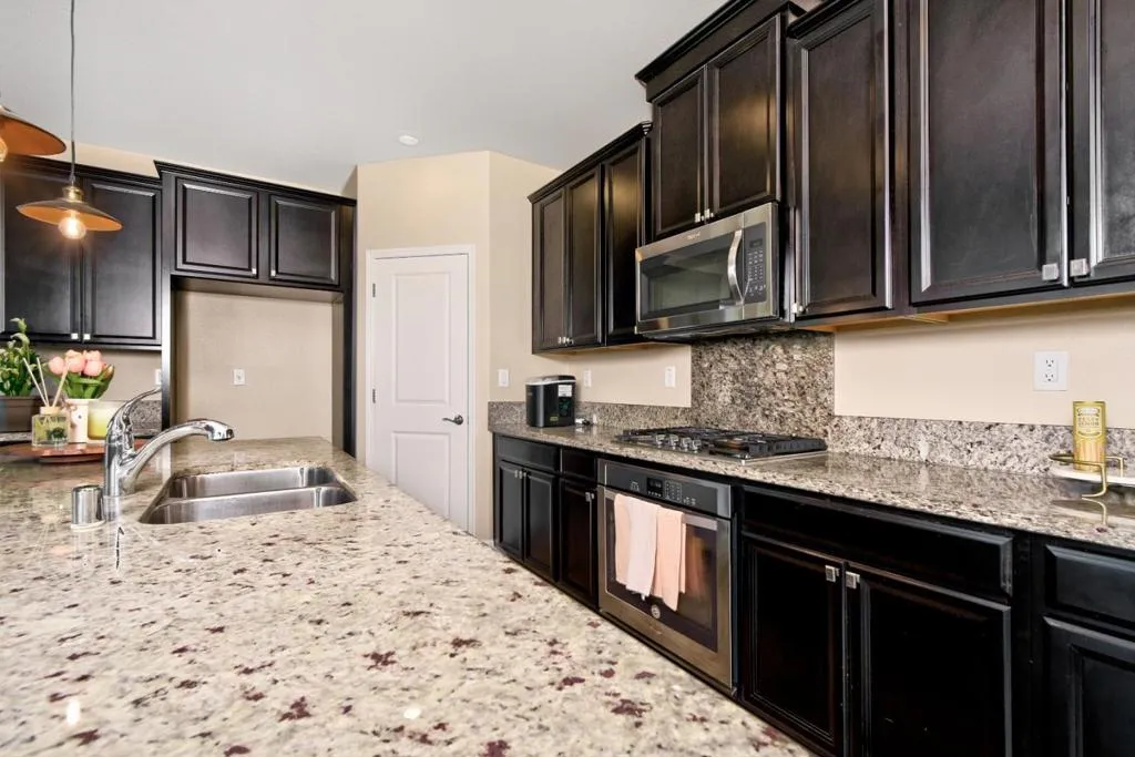 771 Einstein Place, Gilroy, California 95020 home-pic-3