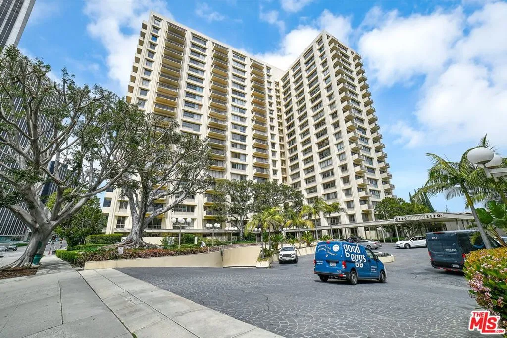 2160 Century Park East 103, Los Angeles, California 90067 home-pic-0