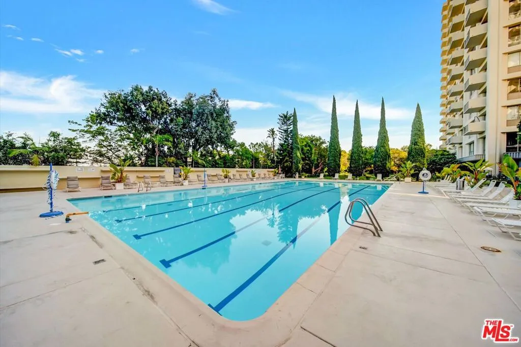 2160 Century Park East 103, Los Angeles, California 90067 home-pic-13