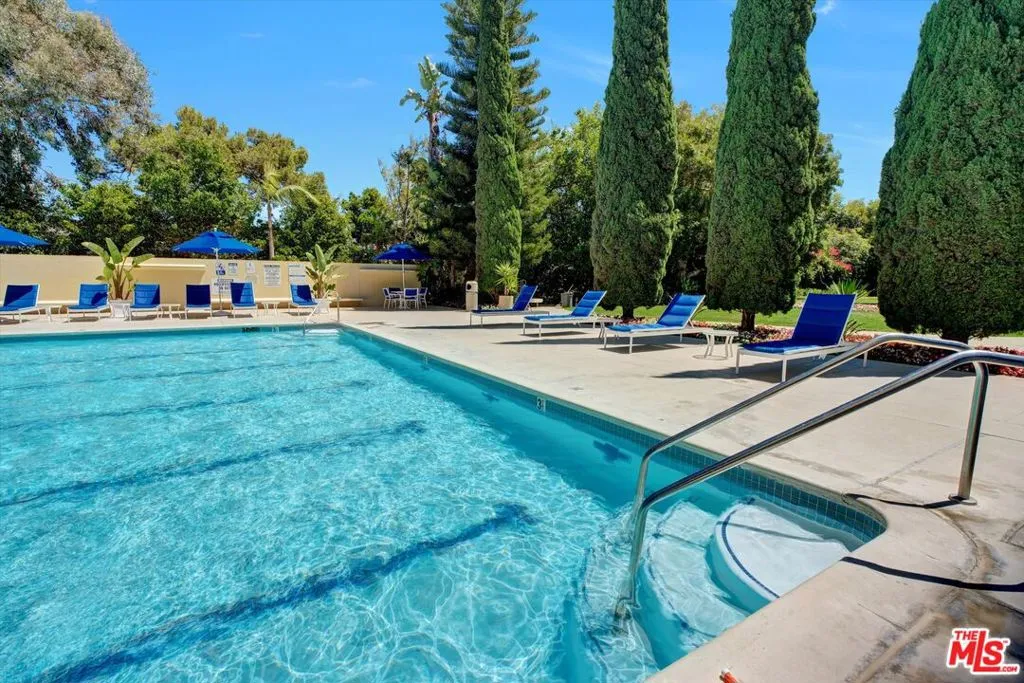 2160 Century Park East 103, Los Angeles, California 90067 home-pic-26