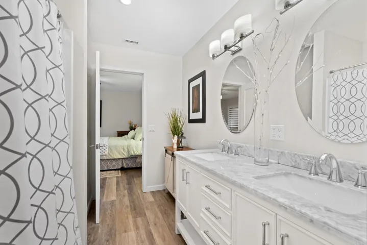 3707 Hickory Way, Oceanside, California 92057