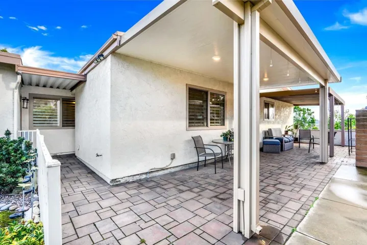 3707 Hickory Way, Oceanside, California 92057