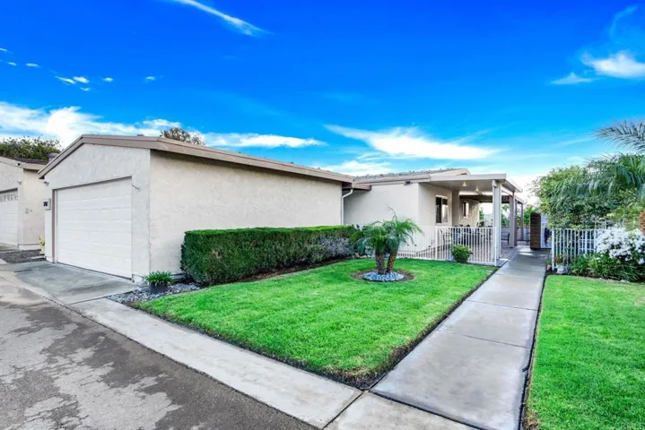 3707 Hickory Way, Oceanside, California 92057