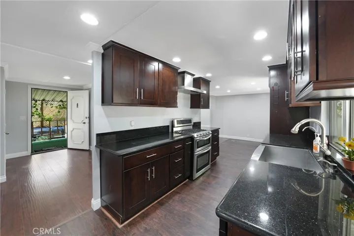 9851 Bolsa 168, Westminster, California 92683