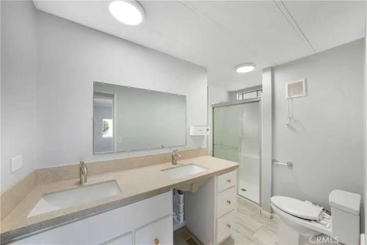 9851 Bolsa 168, Westminster, California 92683