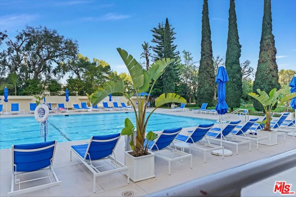 2160 Century Park East 1406, Los Angeles, California 90067 home-pic-6