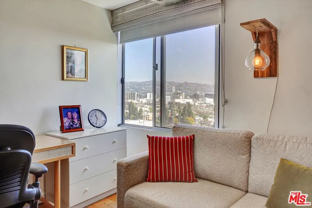 2160 Century Park East 1406, Los Angeles, California 90067 home-pic-54