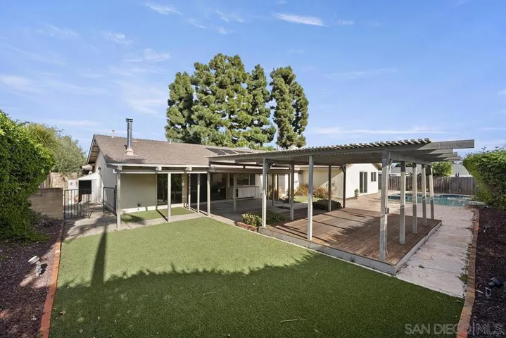 6641 Belle Haven Drive, San Diego, California 92120