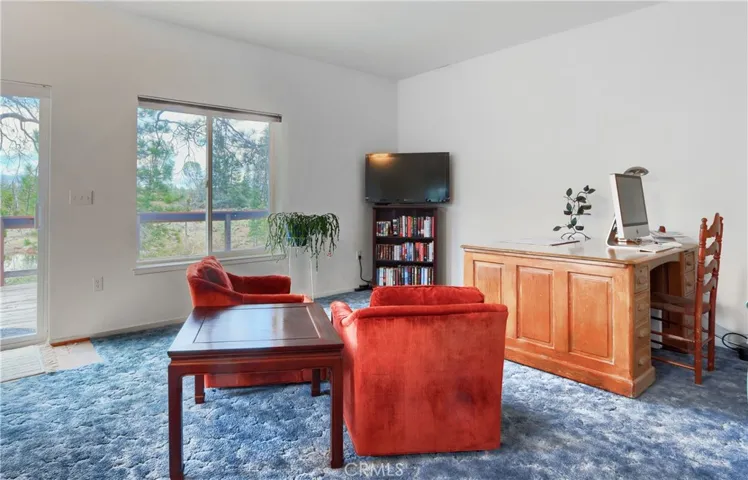 3025 Poppy Lake Road, Mariposa, California 95338