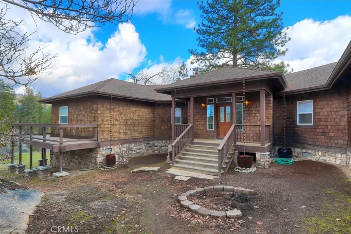 3025 Poppy Lake Road, Mariposa, California 95338