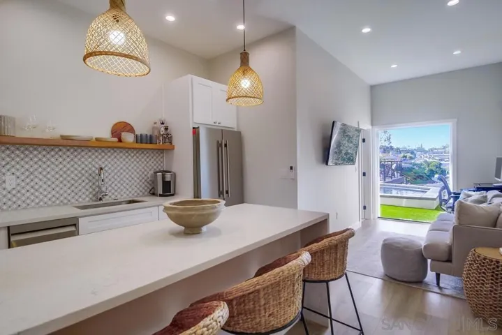3326 Wisteria Dr, San Diego, California 92106