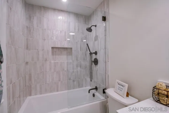 3326 Wisteria Dr, San Diego, California 92106