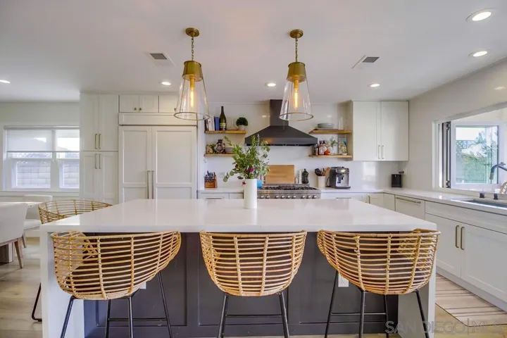 3326 Wisteria Dr, San Diego, California 92106