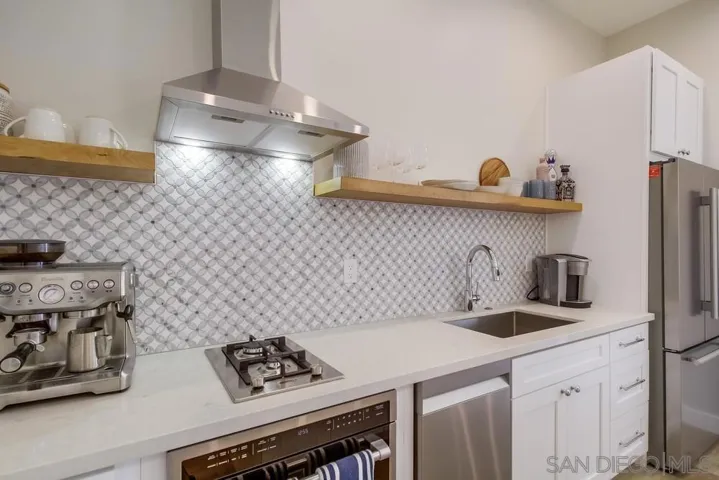 3326 Wisteria Dr, San Diego, California 92106
