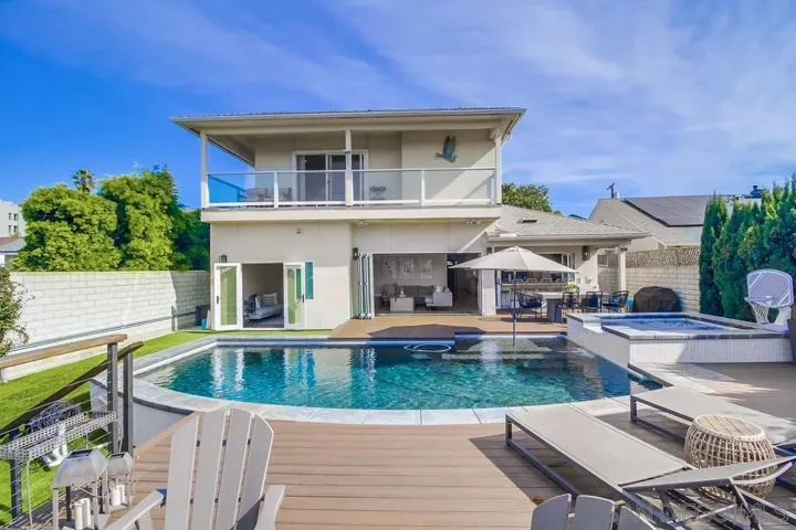 3326 Wisteria Dr, San Diego, California 92106