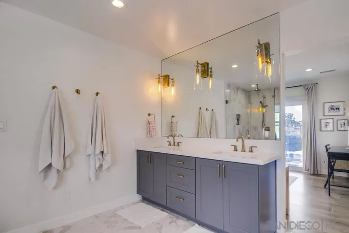3326 Wisteria Dr, San Diego, California 92106