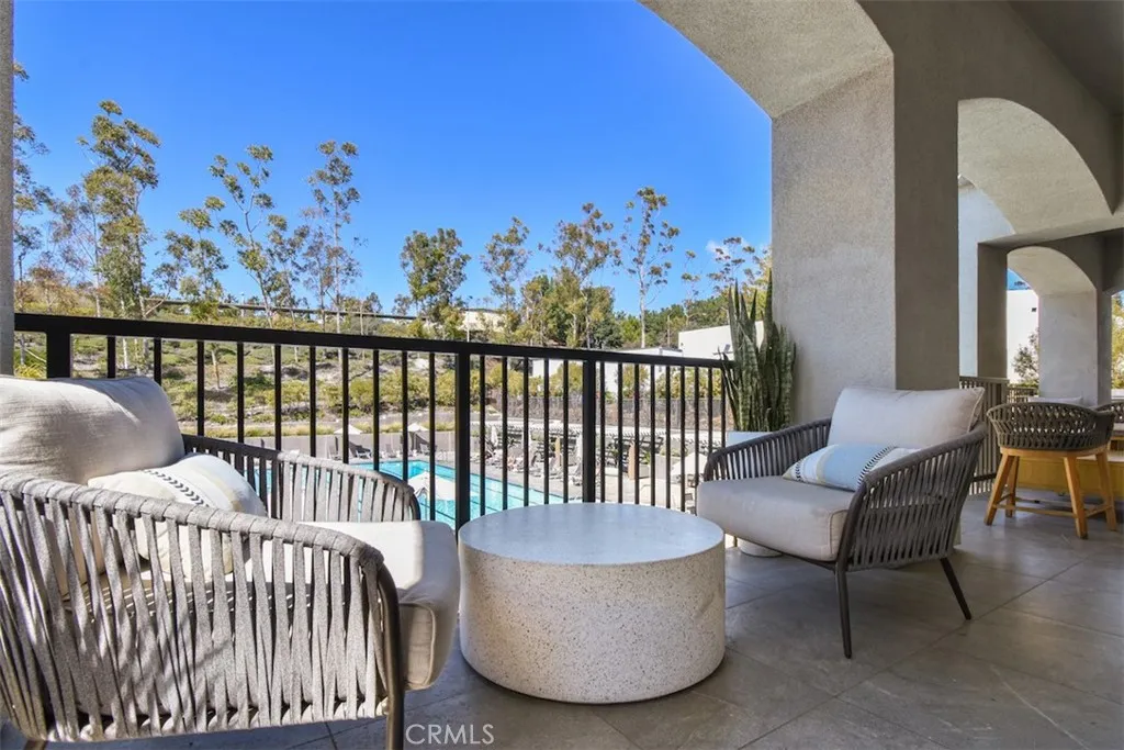 4 Carillon Place, Lake Forest, California 92610 home-pic-47