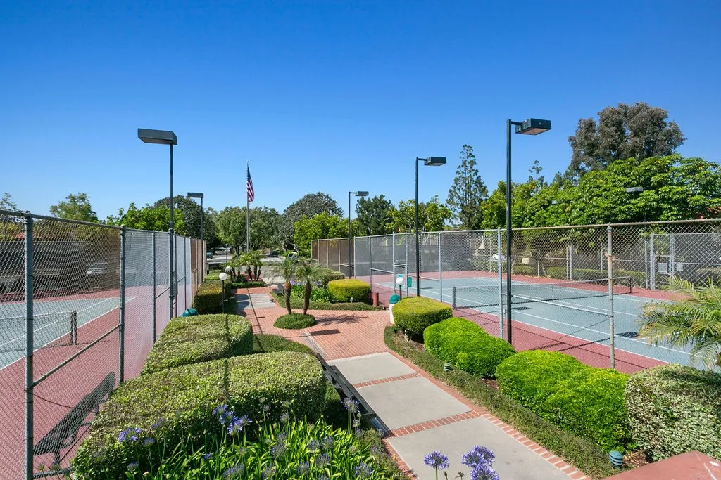 1030 W Macarthur Boulevard 93, Santa Ana, California 92707 home-pic-12