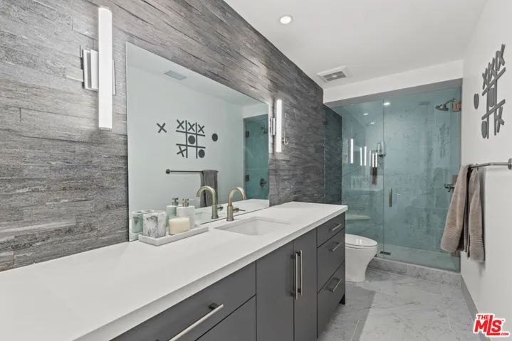 45 Oceanaire Drive, Rancho Palos Verdes, California 90275
