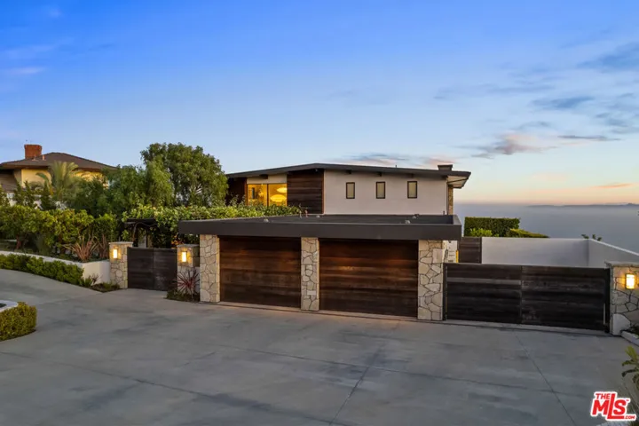 45 Oceanaire Drive, Rancho Palos Verdes, California 90275