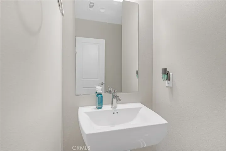 755 Sawyer Place, Upland, California 91786