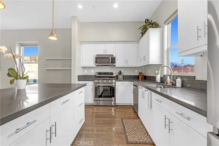 755 Sawyer Place, Upland, California 91786