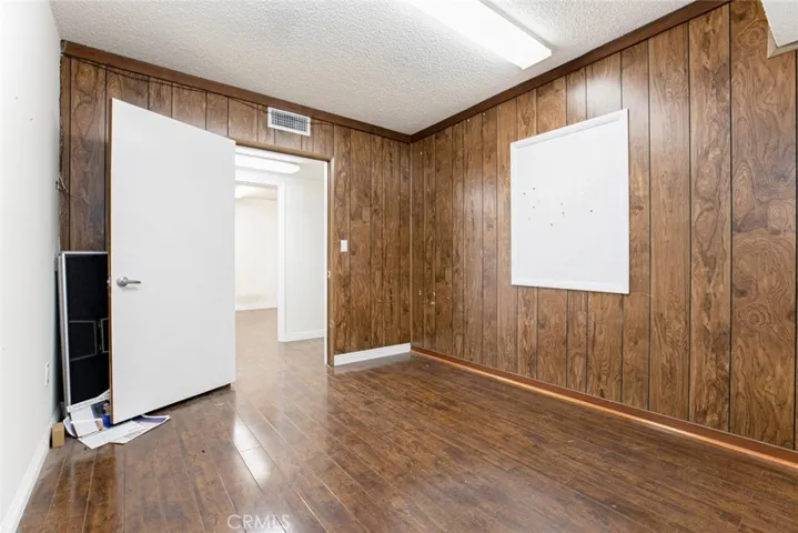 416 418 E Colorado Street, Glendale, California 91205