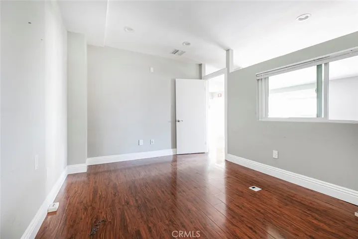 416 418 E Colorado Street, Glendale, California 91205