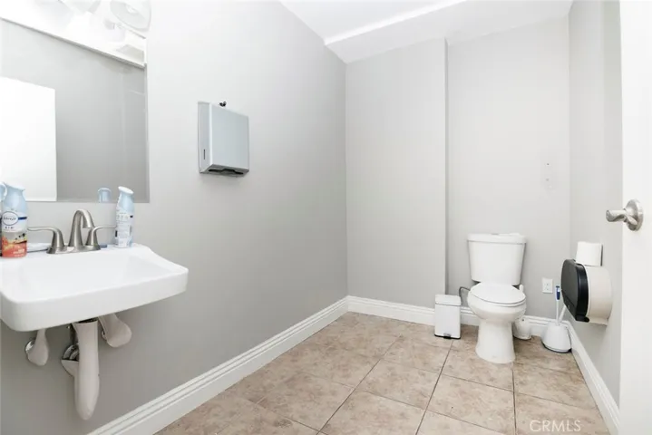 416 418 E Colorado Street, Glendale, California 91205