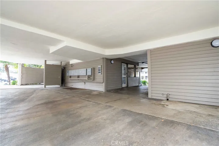 1590 1590 S Coast Hwy 101, 102