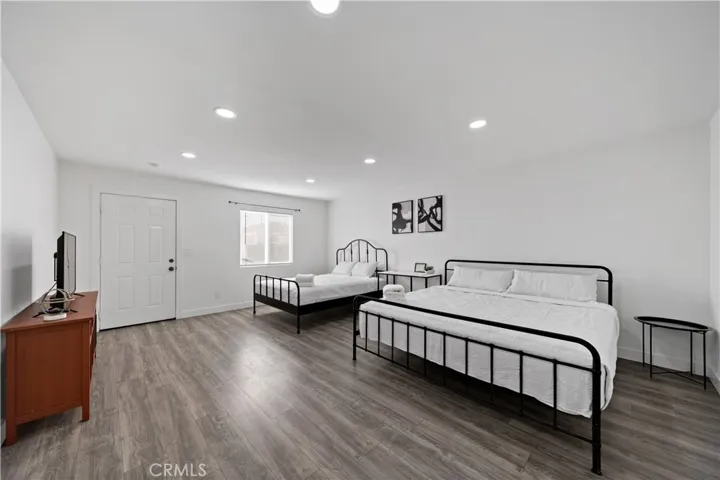 11018 S Burl Avenue, Inglewood, California 90304