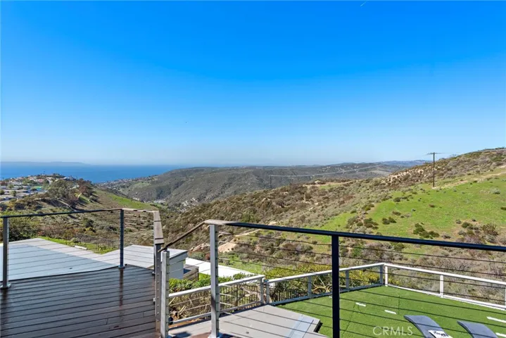 2590 Park Avenue, Laguna Beach, California 92651
