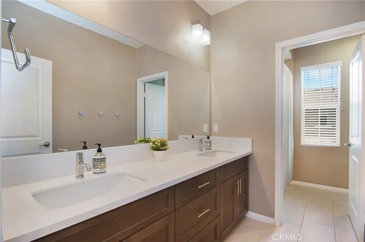 83 Promesa Avenue, Rancho Mission Viejo, California 92694
