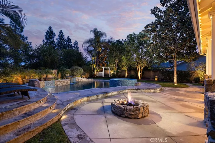 Fire pit and pool, large grassy yard