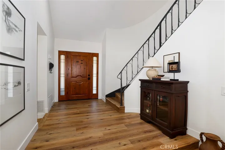 25410 Avenida Cappela, Valencia, California 91355