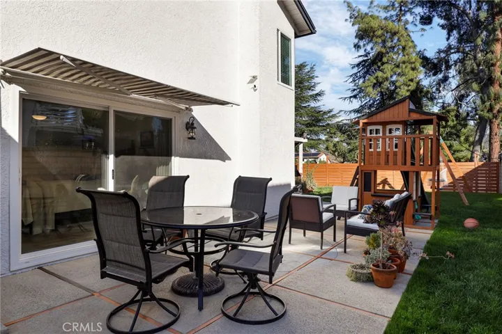 25410 Avenida Cappela, Valencia, California 91355