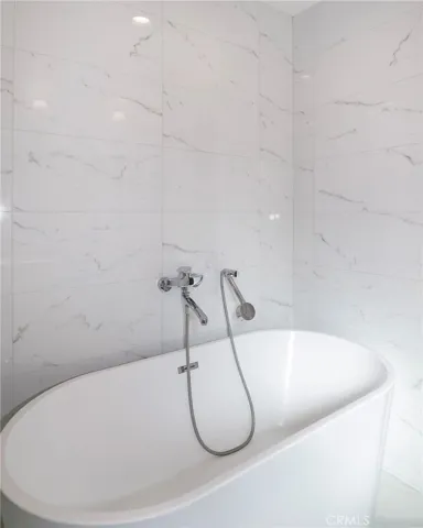 25410 Avenida Cappela, Valencia, California 91355