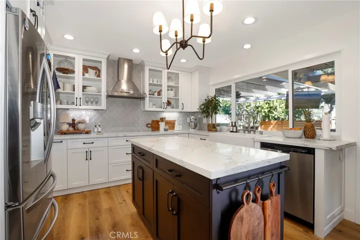25410 Avenida Cappela, Valencia, California 91355