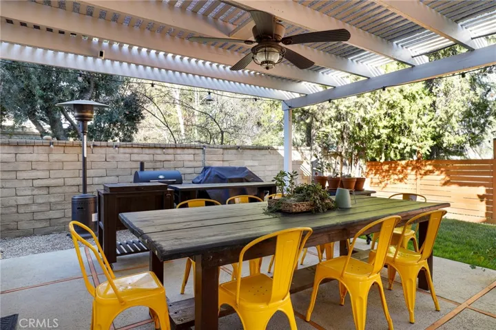 25410 Avenida Cappela, Valencia, California 91355