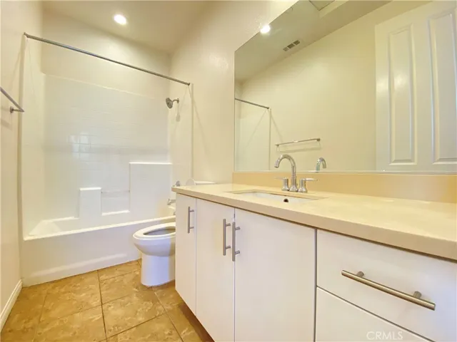 800 E Promenade Unit A, Azusa, California 91702