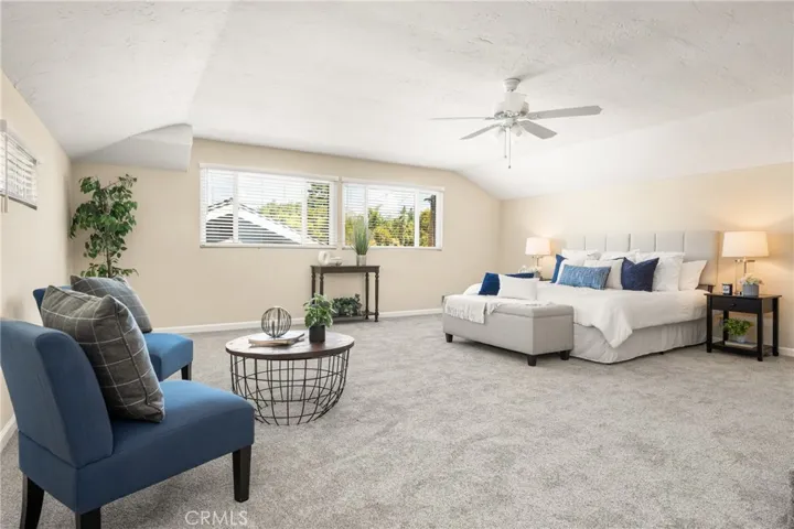 Huge Upstairs Bonus Room!