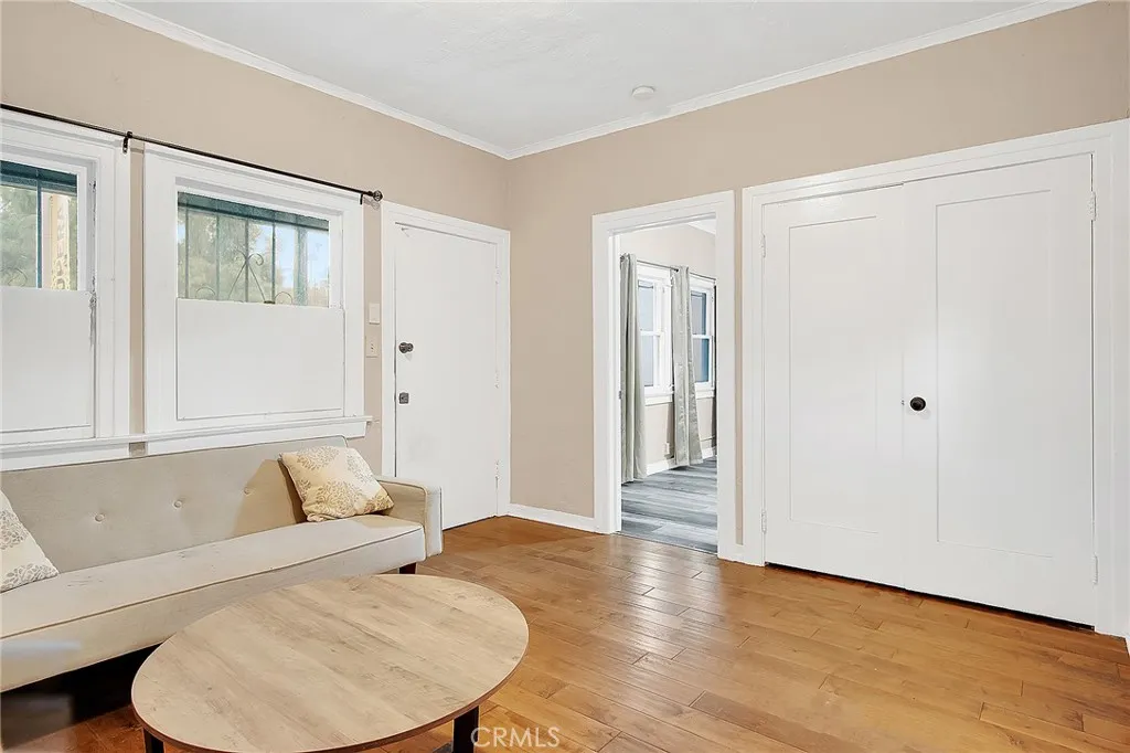 1431 Silver Lake Boulevard, Silver Lake, California 90026 home-pic-15