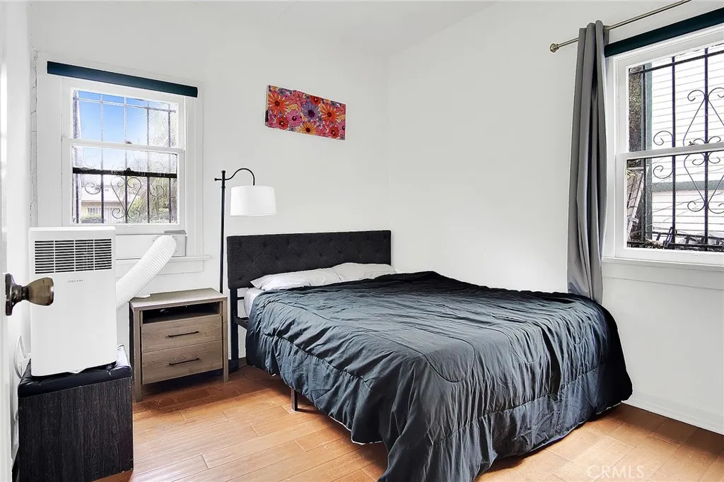 1431 Silver Lake Boulevard, Silver Lake, California 90026 home-pic-13