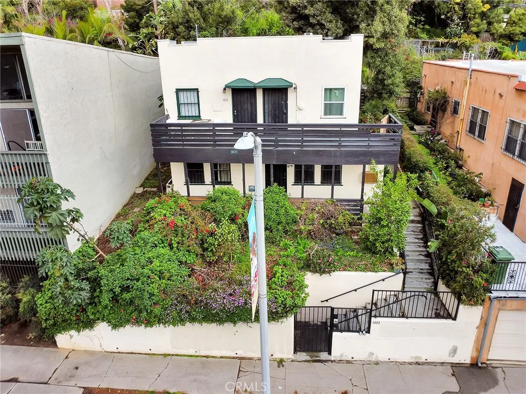 1431 Silver Lake Boulevard, Silver Lake, California 90026 home-pic-1